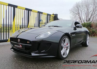 F TYPE V6 01