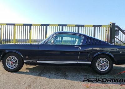MUSTANG FASTBACK BLEU 03