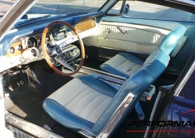 MUSTANG FASTBACK BLEU 13