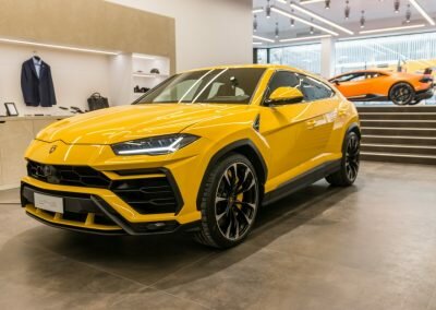 lamborghini-urus-01