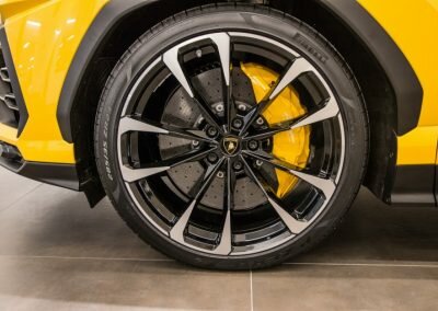 lamborghini-urus-10