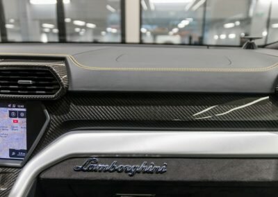 lamborghini-urus-22