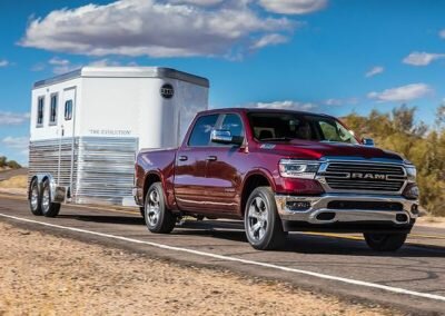 2019-ram-1500-capability-towing-payload_b830c5485b7b4c9587852f09fcfd292f-desktop