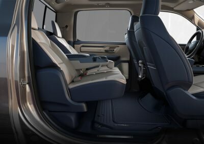 2019-ram-1500-interior-reclining-seat_d09ad143df6f0f921a9c83b4f7a1055f-desktop
