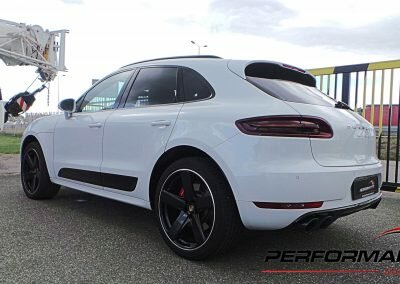 MACAN TURBO BLANC 15