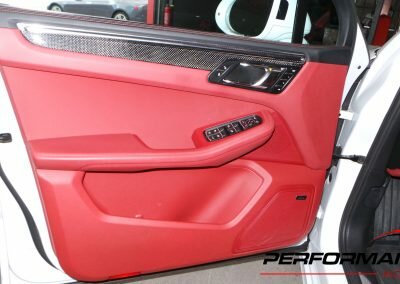 MACAN TURBO BLANC 24