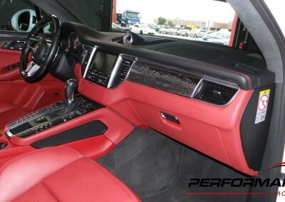 MACAN TURBO BLANC 29
