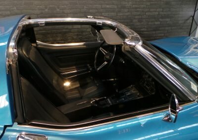 CORVETTE C3 BLEU 12