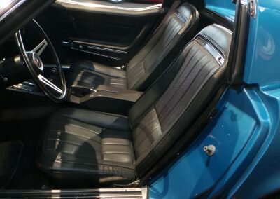 CORVETTE C3 BLEU 15