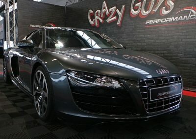 AUDI R8 V10 01