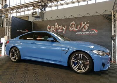 BMW M4 05