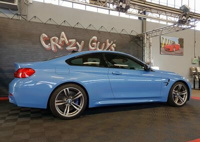 BMW M4 07