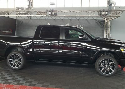 LARAMIE NOIR 06