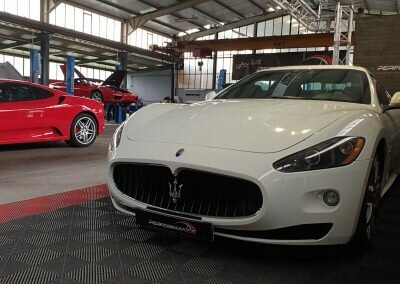 GRANTURISMO BLANC 03