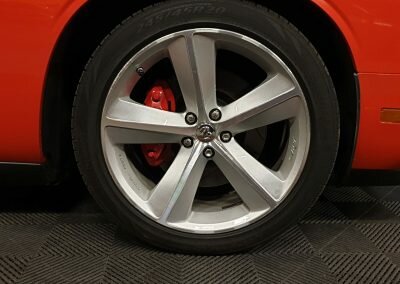 CHALLENGER SRT8 ORANGE 08