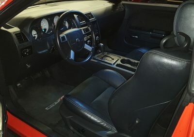 CHALLENGER SRT8 ORANGE 09