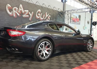 GRANTURISMO GRIS 08