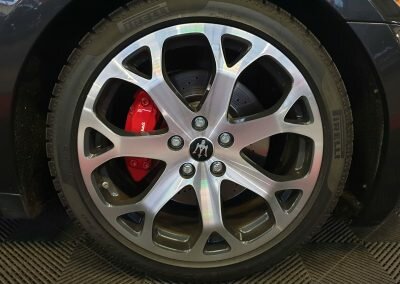GRANTURISMO GRIS 09