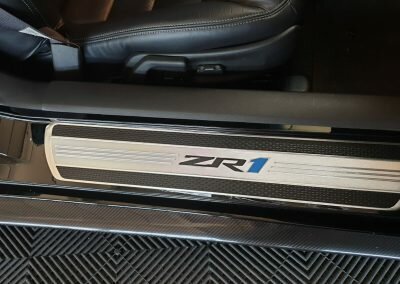 ZR1 NOIR 19