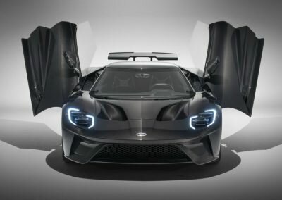 2020-ford-gt-11redimensionner