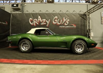 CORVETTE C3 VERTE CAB 73 06