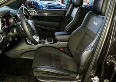 GRANDCHEROKEE GRIS 11
