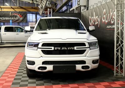 RAM LARAMIE SPORT BLANC 02