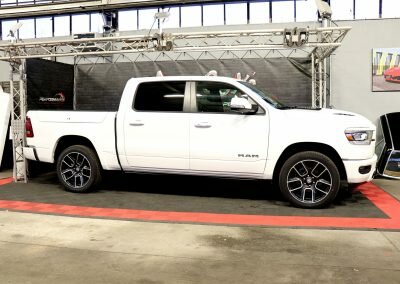 RAM LARAMIE SPORT BLANC 05