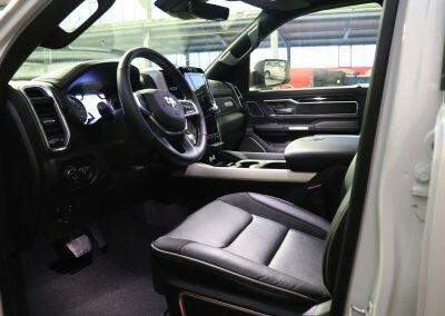 RAM LARAMIE SPORT BLANC 14