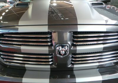 RAM PERFO GRIS 06