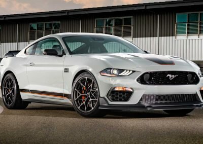 2021-ford-mustang-mach-1