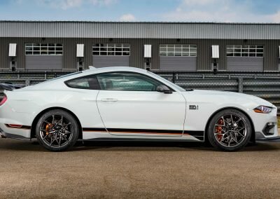 2021-ford-mustang-mach-1 (7)