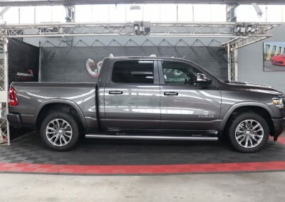 RAM SPORT GRIS 06