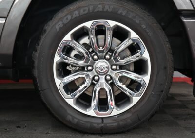 RAM SPORT GRIS 11
