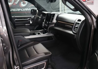 RAM SPORT GRIS 13
