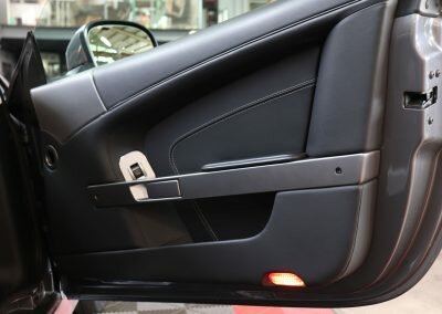 ASTON VIRAGE 17