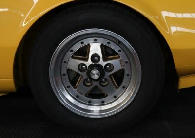 DE TOMASO JAUNE 10