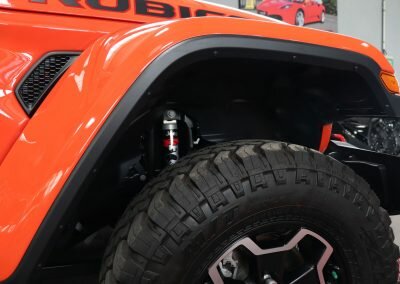 JEEP GLADIA ORANGE 10