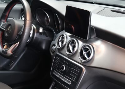 MERCEDES CLA 13