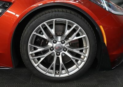 CORVETTE Z06 ORANGE 08