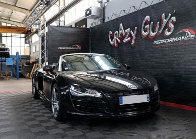 R8 SPYDER V10 NOIR 02