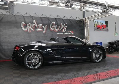 R8 SPYDER V10 NOIR 09