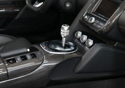 R8 SPYDER V10 NOIR 19