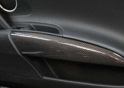 R8 SPYDER V10 NOIR 23