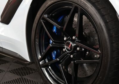 ZR1 WHITE 16
