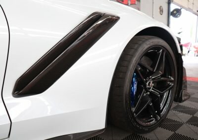 ZR1 WHITE 19
