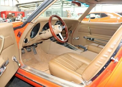 CORVETTE C3 ORANGE 18