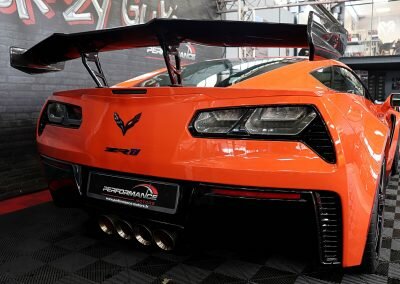 C7 ZR1 orange 09