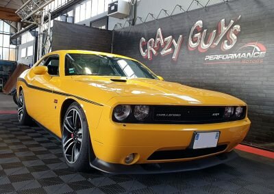 CHALLENGER YELLOW JACKET 01