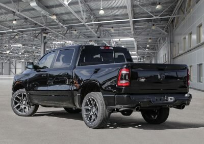 laramie sport noir 04